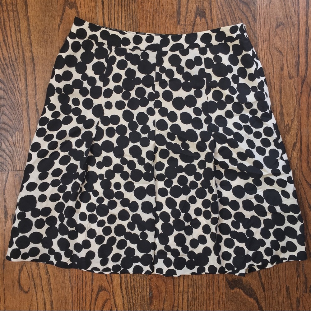 3for$15 Banana Republic Petite Dot Skirt